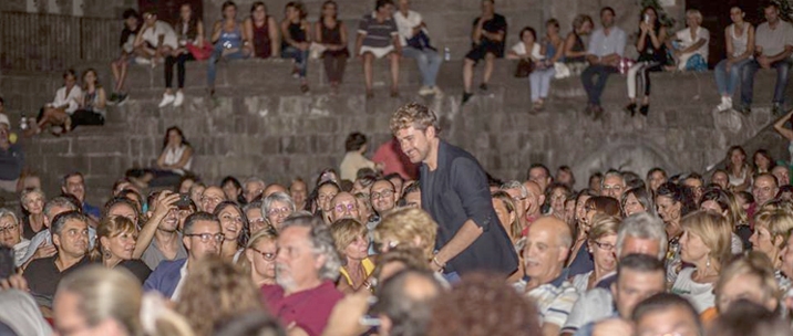 ALESSANDRO SIANI TRA IL PUBBLICO DEL TUSCIA FILM FEST